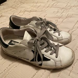 Golden Goose Sneakers